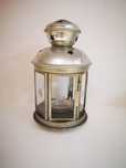 Metalowy lampion
