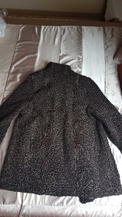 Okazja! Nowa kurtka damska karakuły