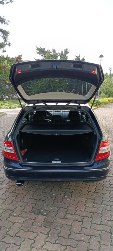 Mercedes-Benz C220 cdi 2010