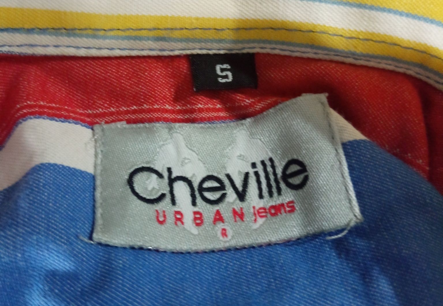 Camisa Cheville.   .