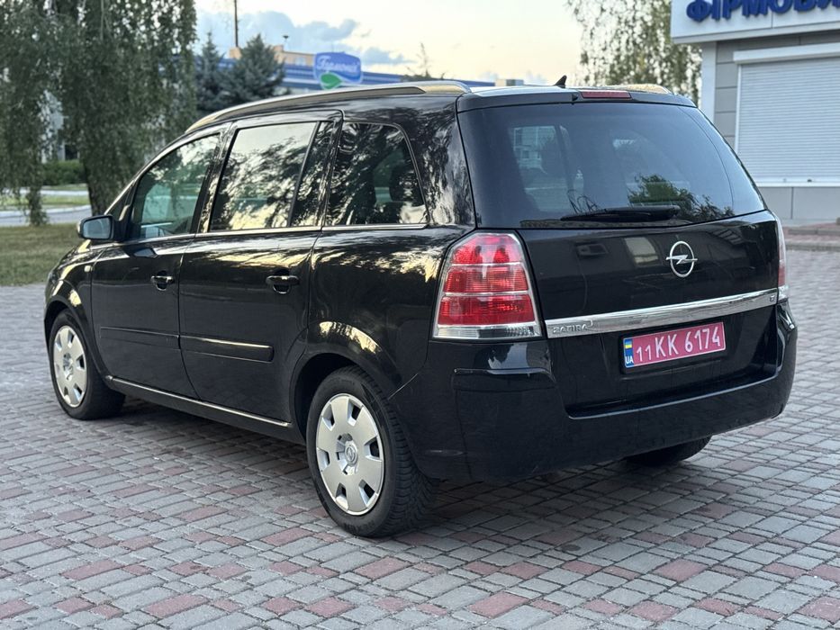 Продам Opel Zafira B свіжо пригнана