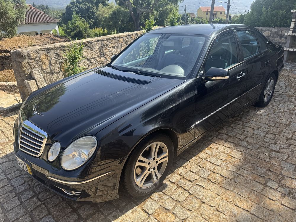 Mercedes E220CDI Avantgarde NACIONAL