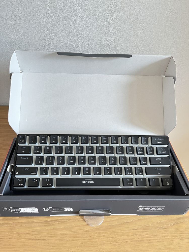 Klawiatura mechaniczna bezprzedowowa Genesis podwowrlane klawisze 660