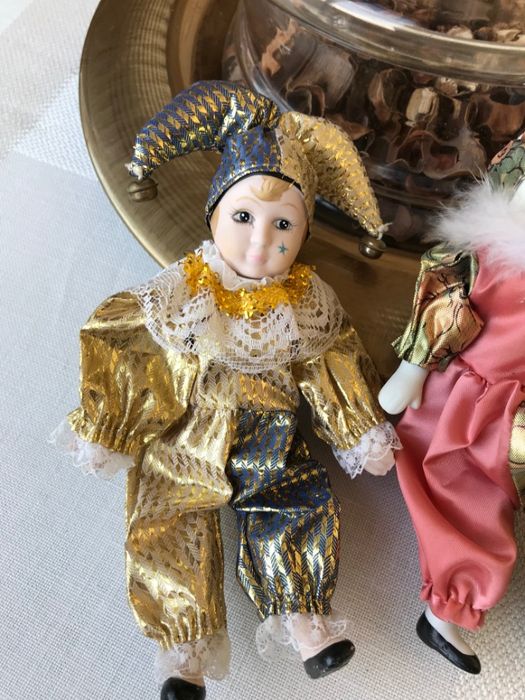 Bonecos porcelana