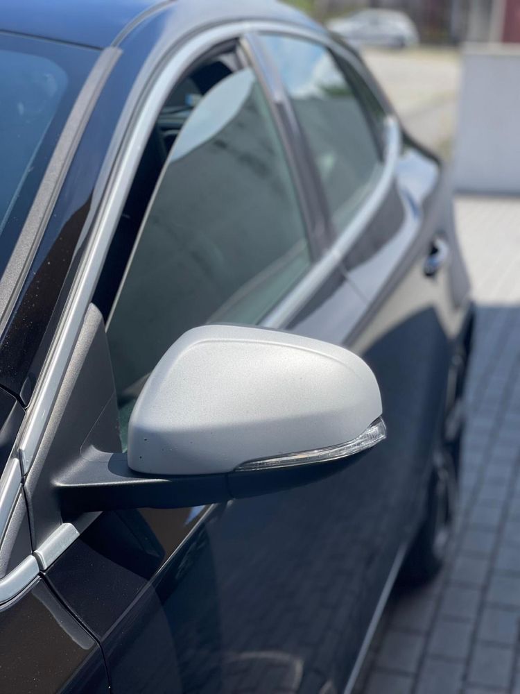 Volvo v40 R-DESIGN D3 cx automática