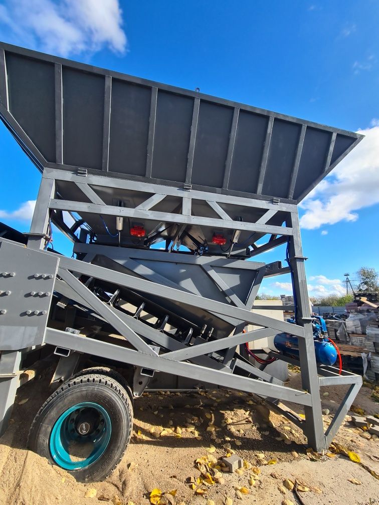 Powertec Nowy mobilny węzeł betoniarski 60m3/h poj. Mieszarki 1,5m3