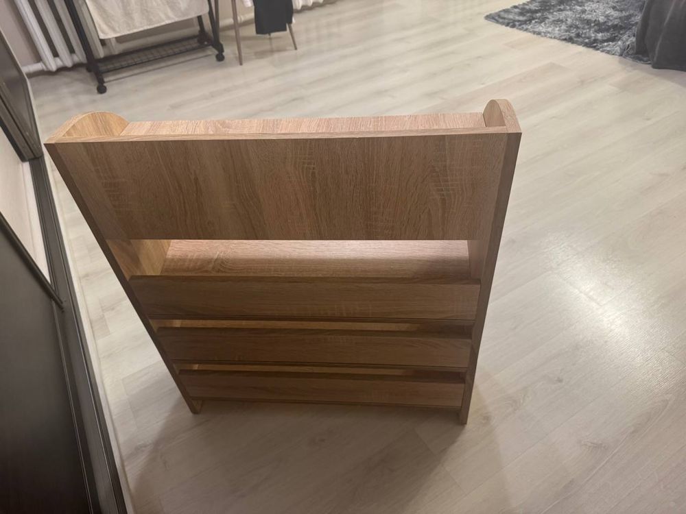 Продам тумбу для обуви