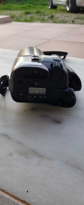 Máquina fotográfica Canon epoca design muito original