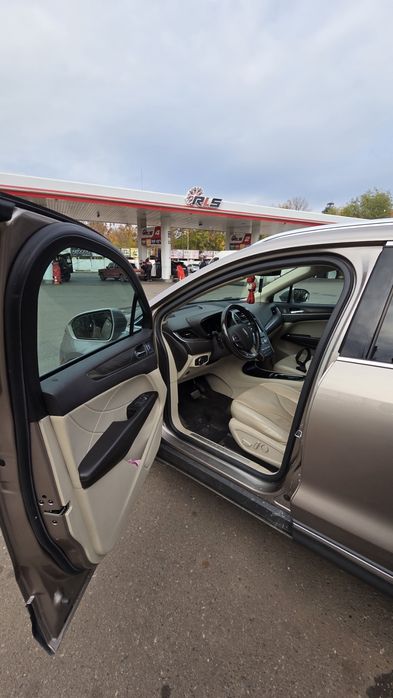 Продам Lincoln MKC, Reserv