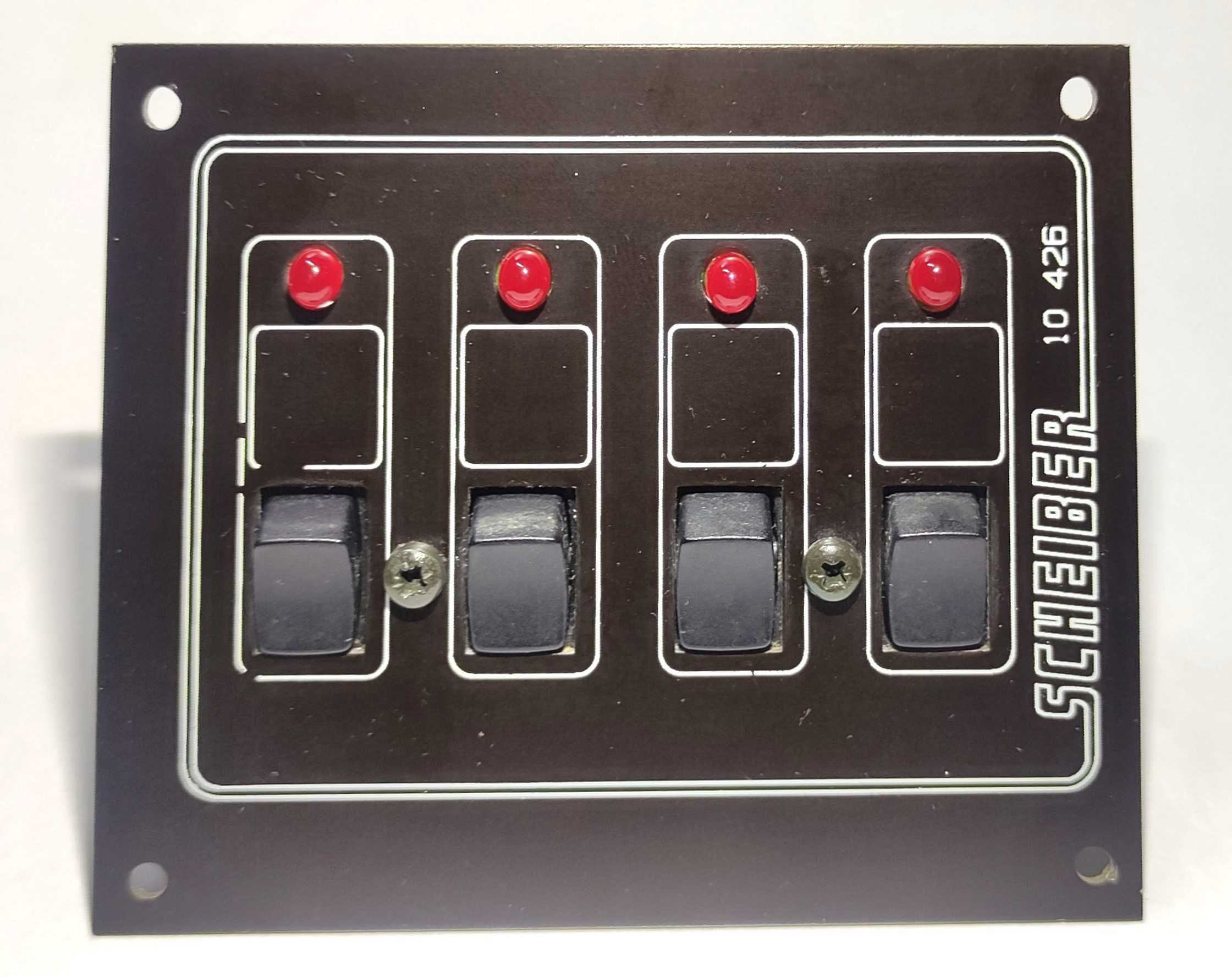 Quadro Painel Controle Universal de 4 Interruptores Scheiber 12V