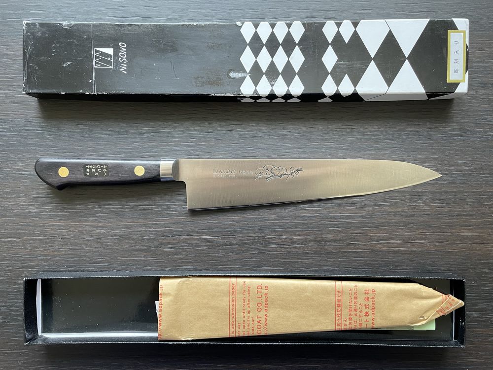 Японский профессиональный кухонный нож шеф-повара Misono EU Carbon