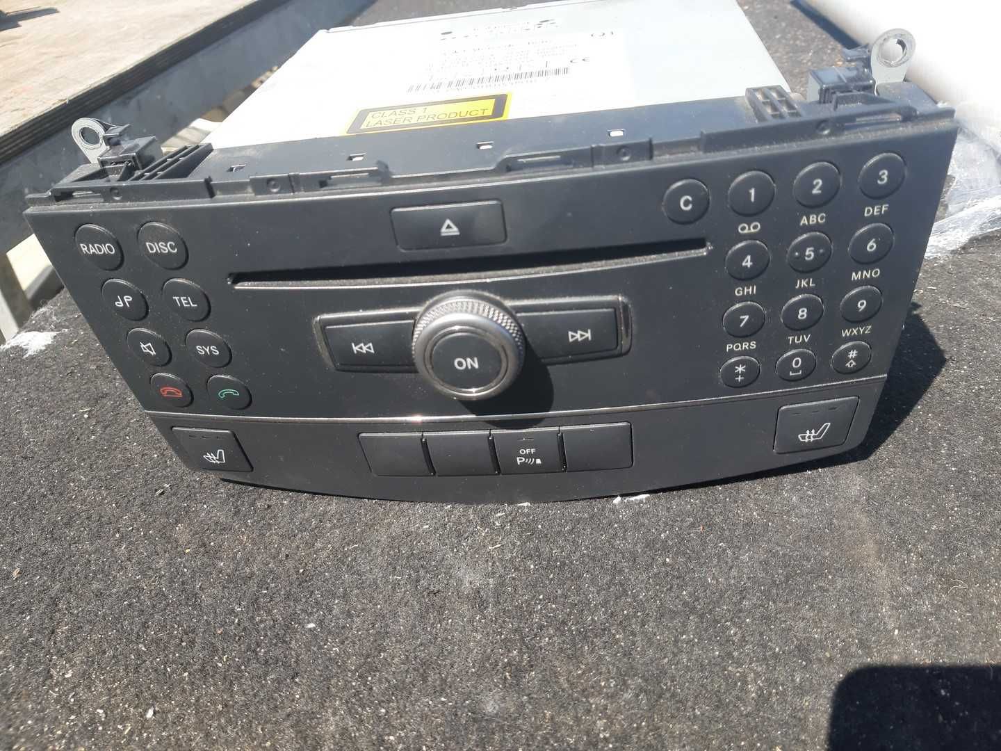 Mercedes W204 radio