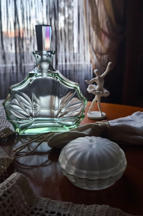 Статуэтка фигурка шкатулка пресс папье флакон старинное стекло Мальцов