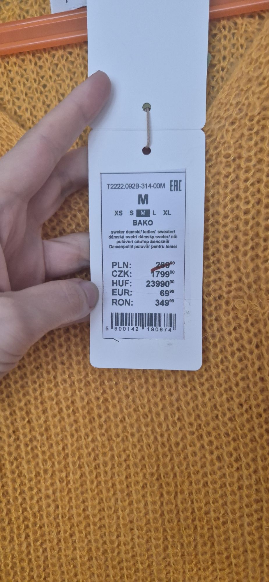 Sweter tatuum bako z dodatkiem wełny. Nowy z metką