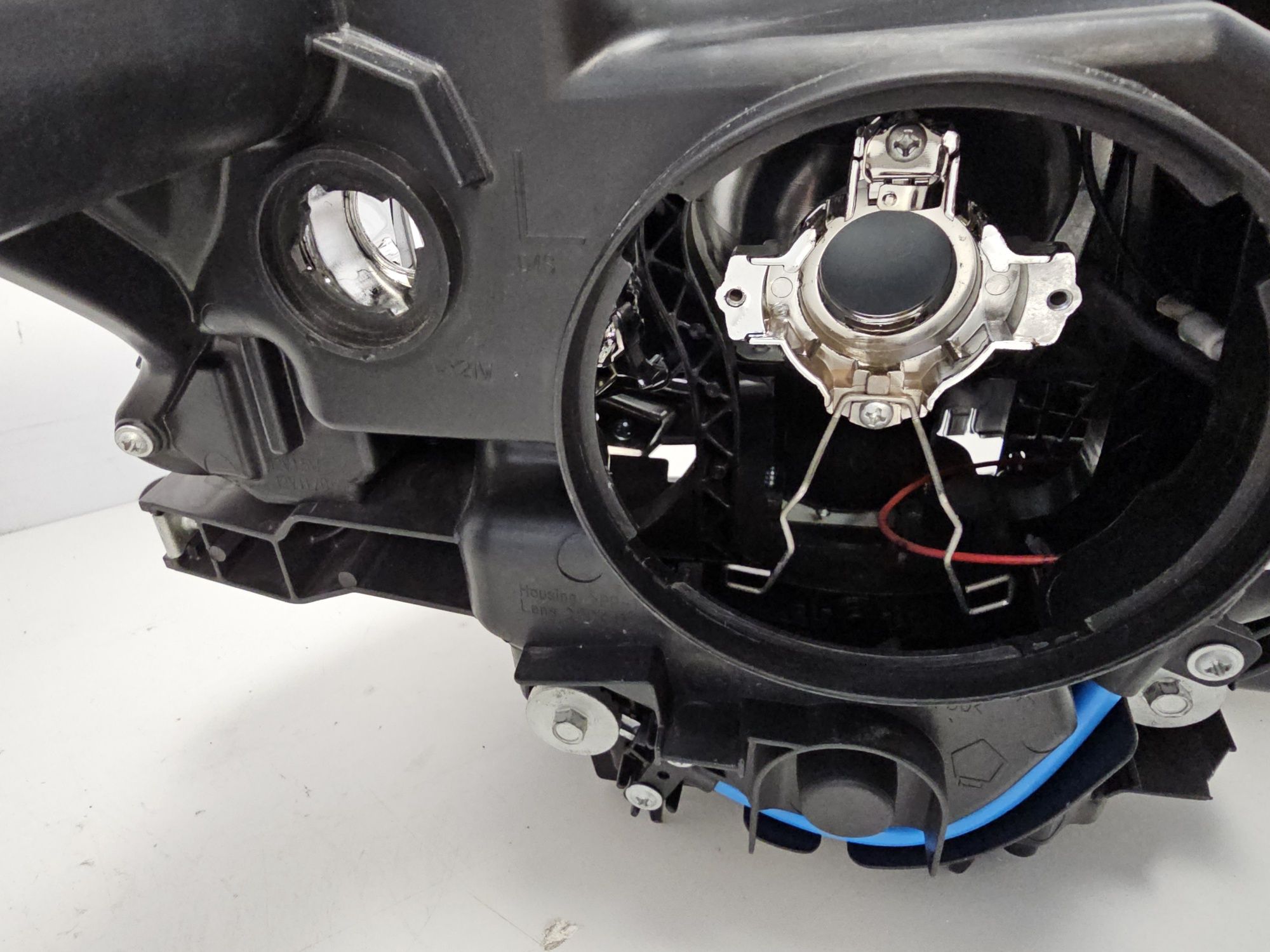 Рестайлінгові фари Lexus RX 350/450 DRL/ДХВ під ксенон D4D