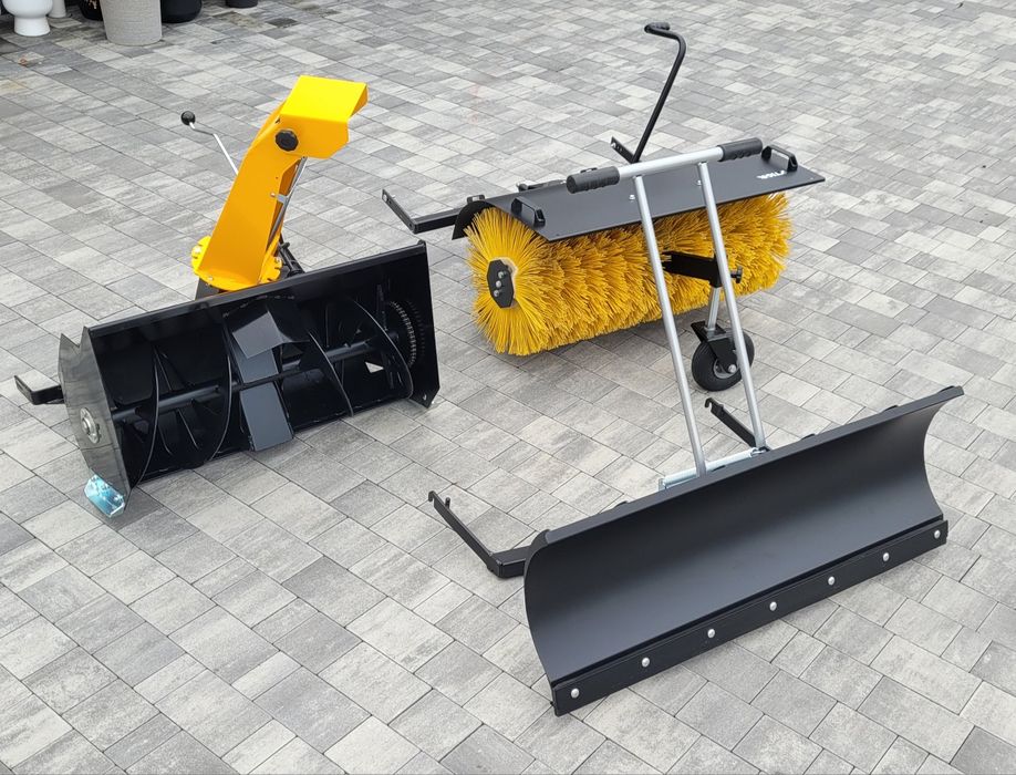 STIGA PARK PRO 4wd i 2wd Odśnieżarka wirnikowa ,  szczotka walcowa
