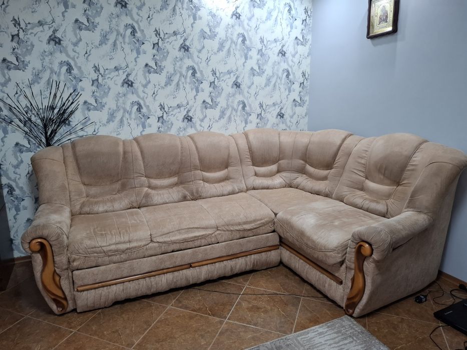 Диван / ліжко / вітальня / кутовий