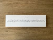 Клавиатура Apple Magic Keyboard Touch ID and Numeric Keypad (USB–C) RU