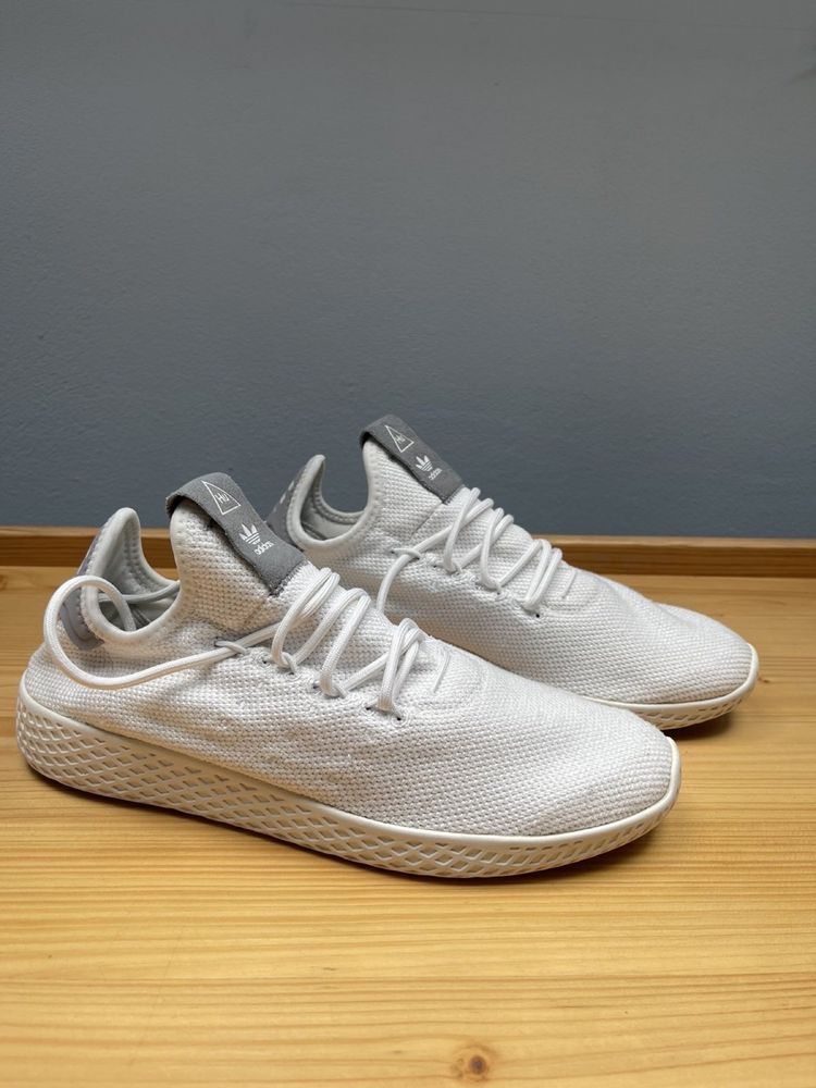 Кросівки New Balance, Adidas Pharrell Willams розмір41