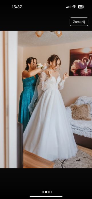 Suknia ślubna z długim rękawem