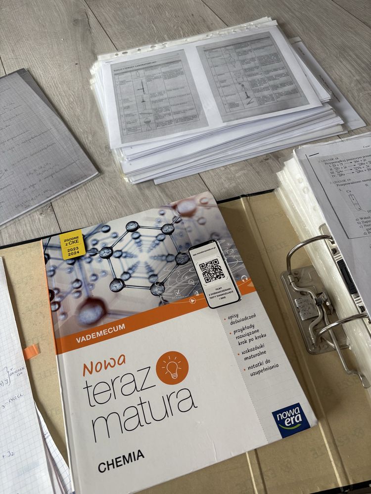 Ogromny zestaw do nauki do matury z chemii