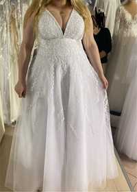 Suknia ślubna, model „Daria” rozmair 48