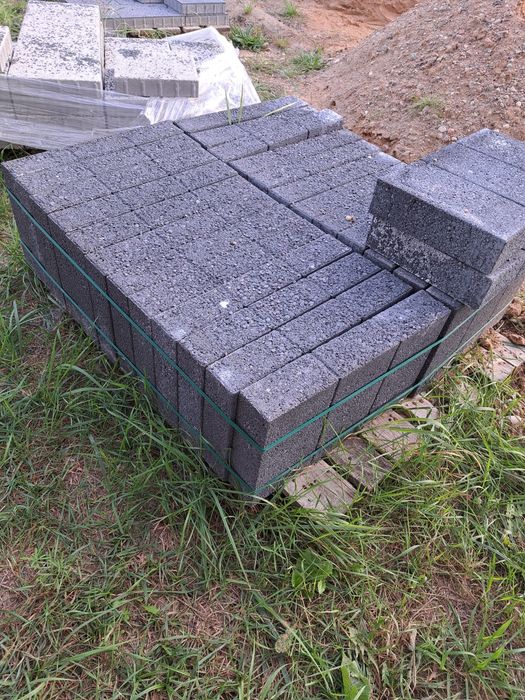 Sprzedam palisady-obrzeża