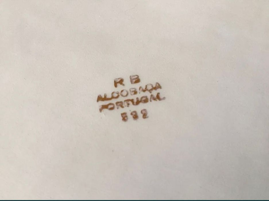 Travessa Alcobaça RB em Porcelana, numerada 532