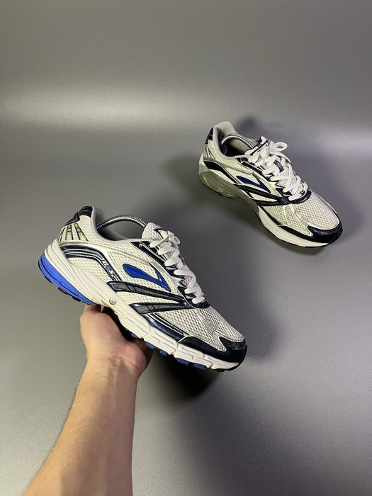 Кросівки Brooks adrenaline 9GTS оригінал