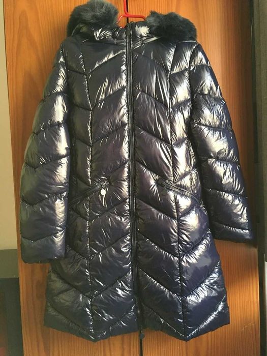 Vários casacos de senhora - Casas das Peles etc