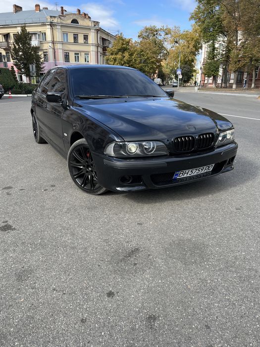 Продам БМВ Е39 3.5 бенз