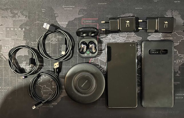 Pack Samsung (S10+, Earbuds, Charger Pad)