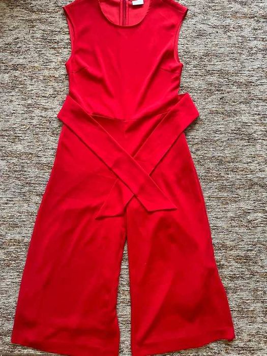 Czerwony damski kombinezon