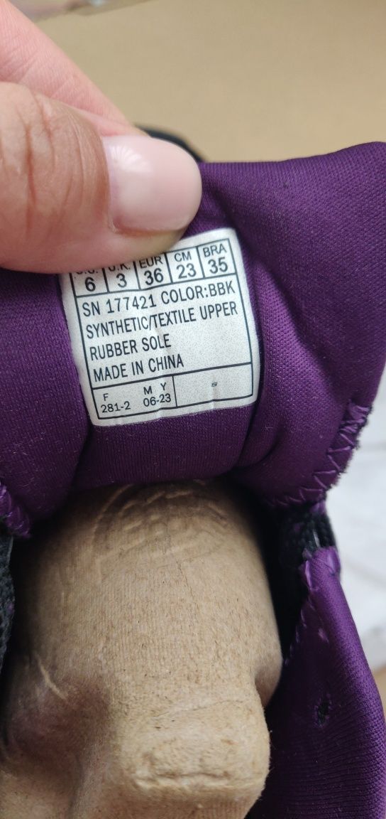 Жіночі кросівки Skechers