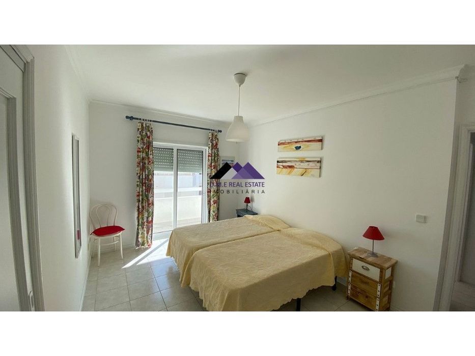 Apartamento T3 c/ Garagem Box