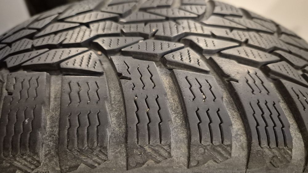 Opony zimowe Nokian 185/60/R15 84T