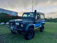 Land Rover Defender Doinwestowany bez rdzy z Włoch zamiana