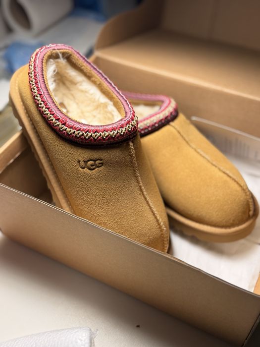 Botas UGG novas com caixa