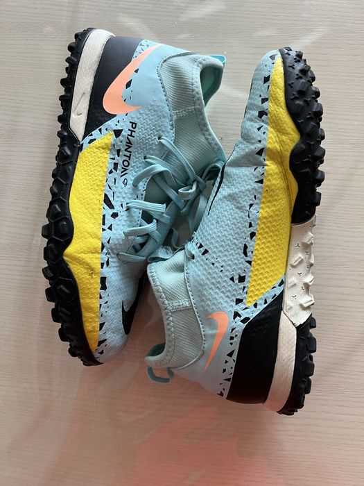 Футбольные кроссовки шипы Nike, раз 36/3,5/23-сьелька
