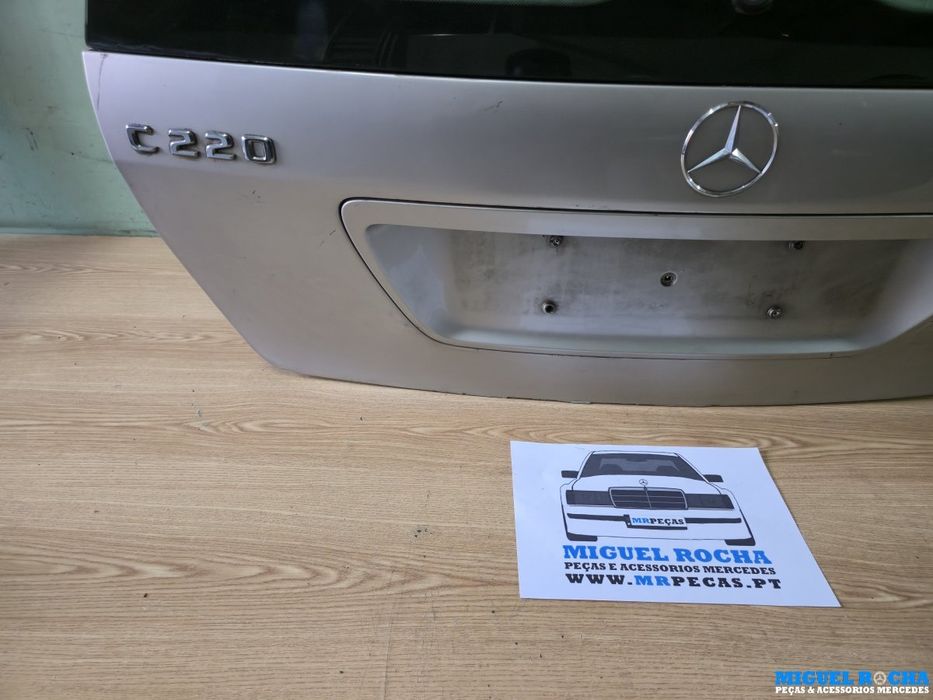 Tampa da mala Mercedes Classe C W203 Station