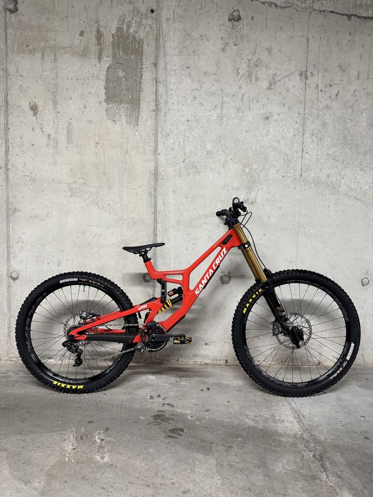 Santa Cruz V10 rozmiar M