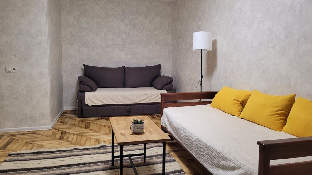 1-кімнатна квартира подобово, погодинно в центрі міста