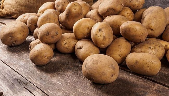 Продам картоплю.