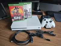 Xbox One S 1TB, dwa pady + dock + 2 gry