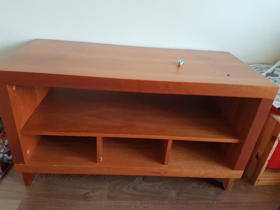 Móvel Televisão cerejeira