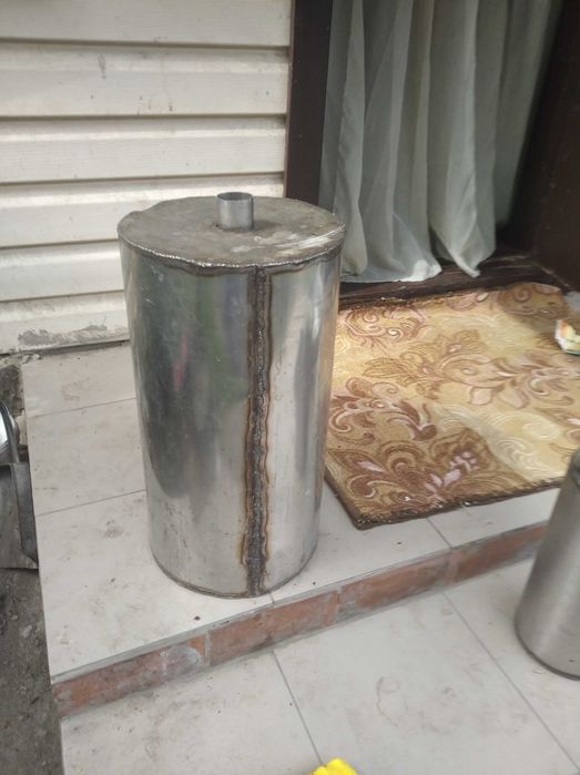 Продам бутель- бочка н/ ж