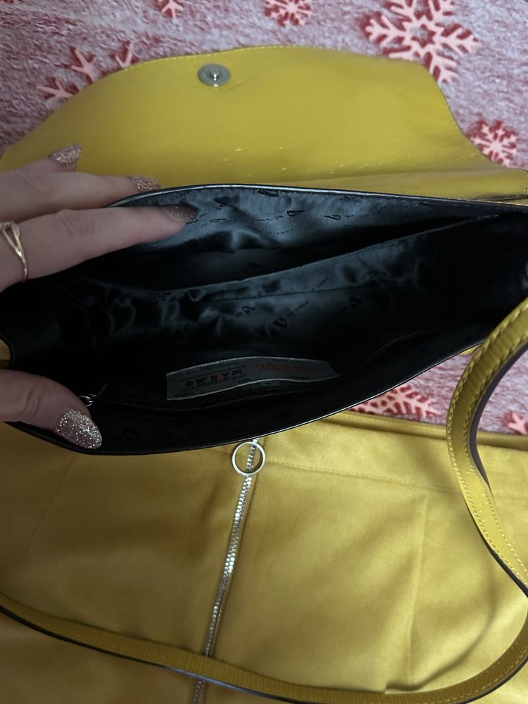 Спiдниця жовта розмiр 44,в подарунок сумочка