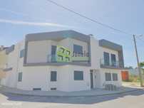 Apartamento T2, com parqueamento, Pinhal do General, Inicio de cons...