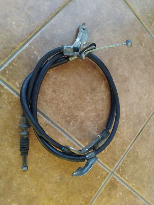 Linka hamulca ręcznego lewa Suzuki Baleno II, Swift MK8