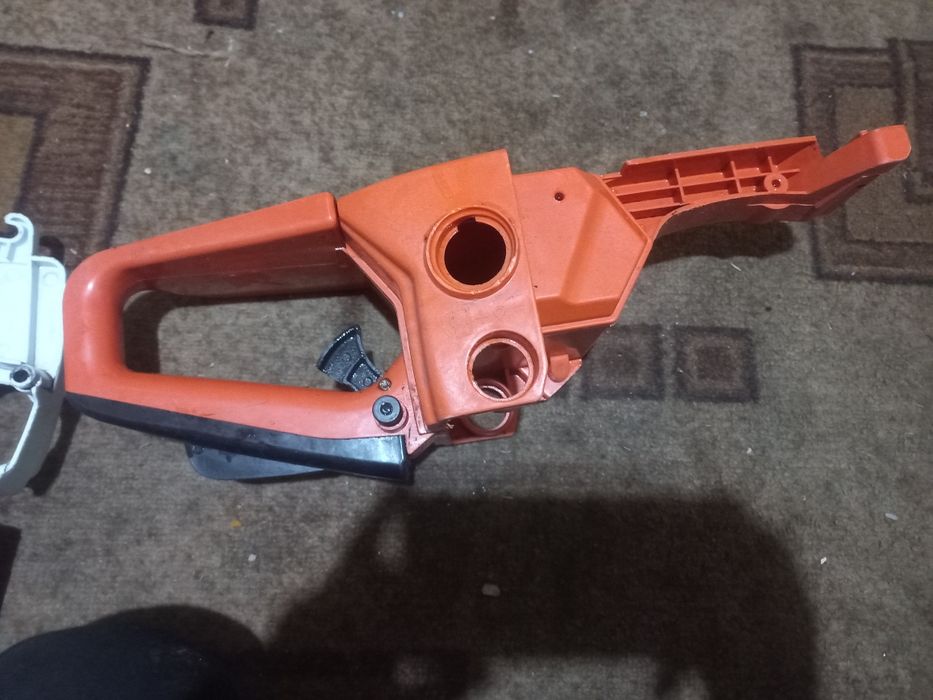 Продам стартер бензопили штіль мс 180, стартер і бензобак на гудлак 52